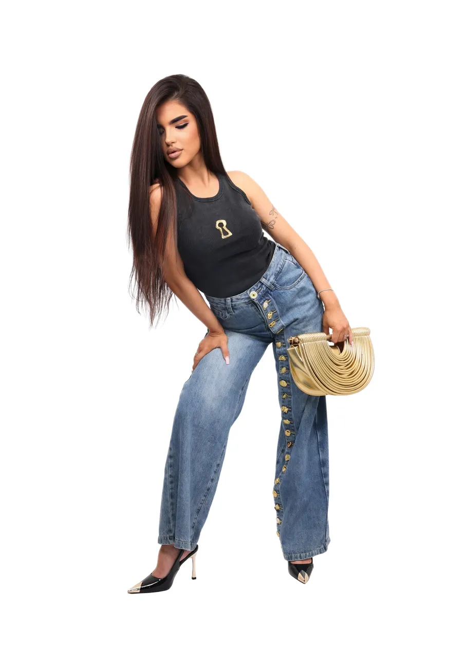 ДЪНКИ СЪС ЗЛАТНИ ЗНАЧКИ